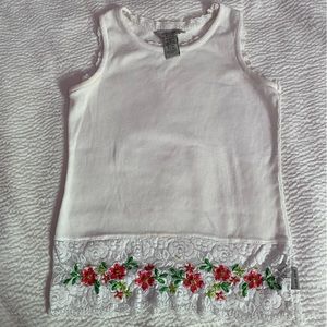 🖤3 FOR $12🖤 GUESS TOP